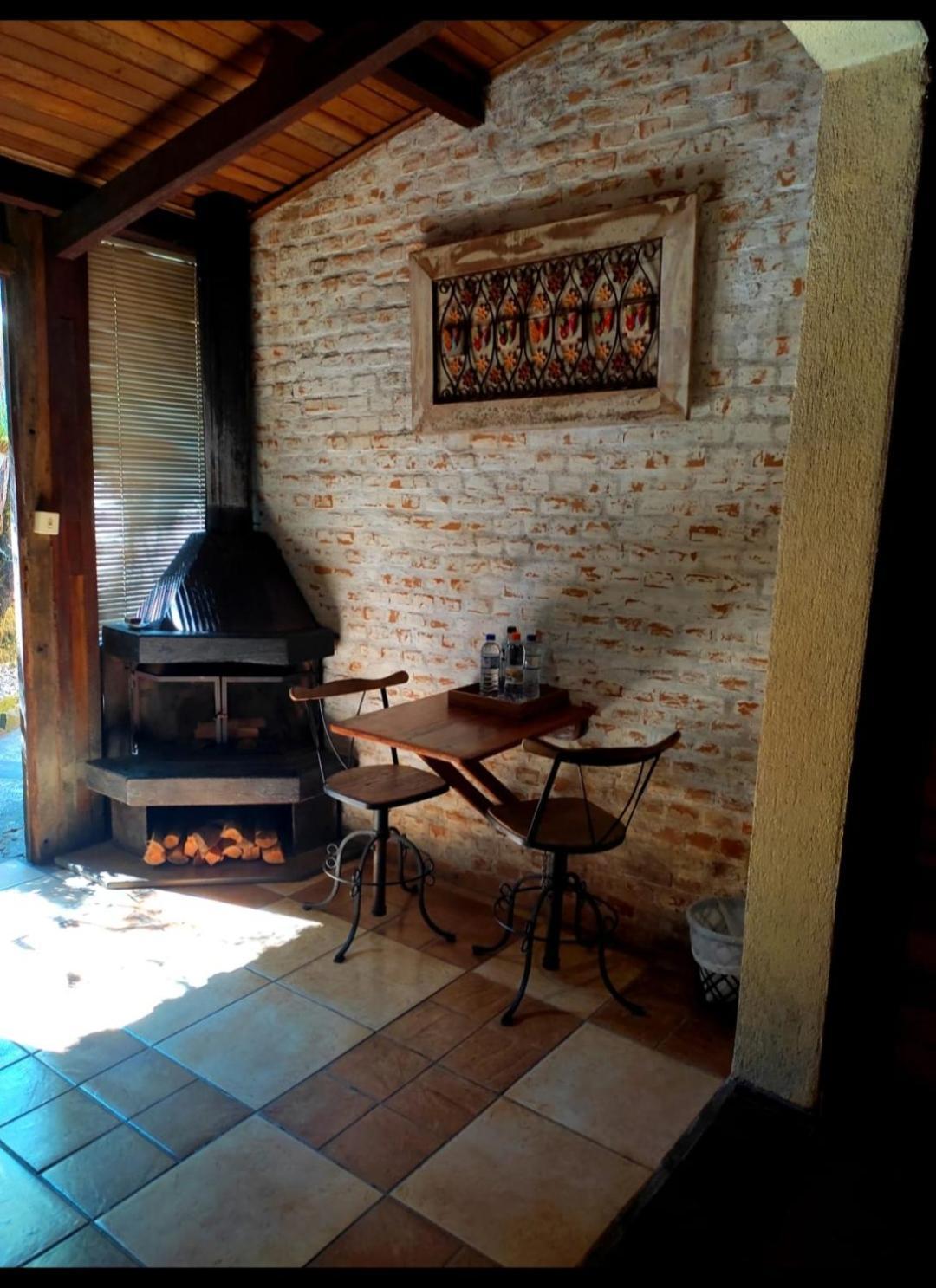 Deluxe Chalet,943829866:JPEG